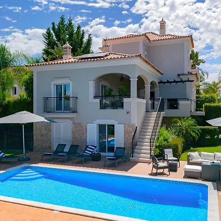 Simone Villa Almancil